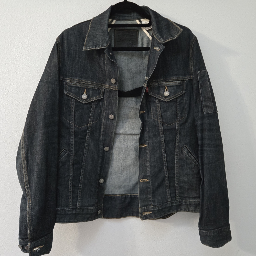 Levis Commuter Dark Jean Jacket